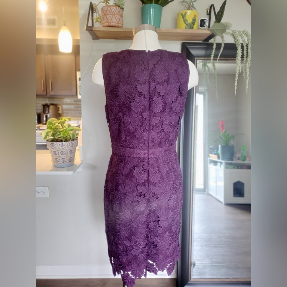 Dress - Picture 5 of 7
